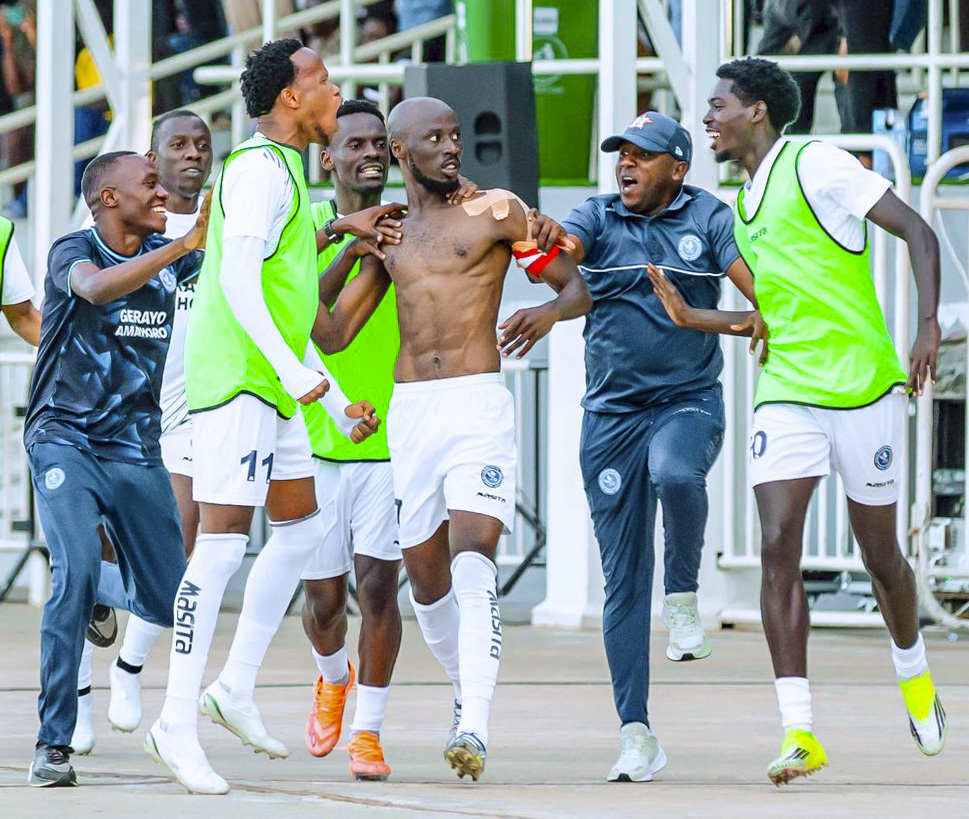 APR FC yanganyije na Police FC yishyuye igitego ku munota wa nyuma
